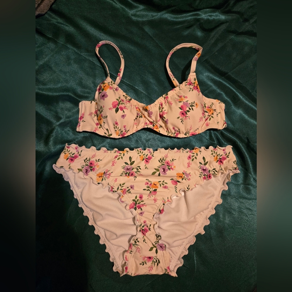 Cream and Pink Floral Bikini Shade & Shore